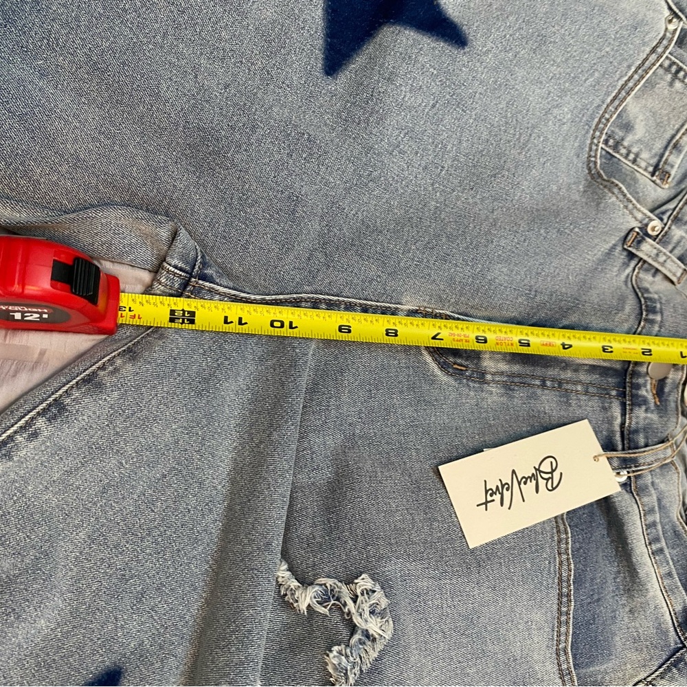 Blue Velvet Light Denim Star Mineral Washed Wide Leg Jeans Size Large (10/12) - Picture 9 of 16